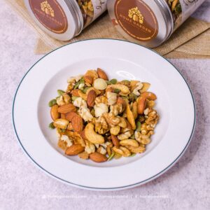 Hộp ngũ cốc Granola Premium 200gr
